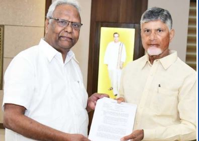 పీ`4కి అనూహ్య స్పందన