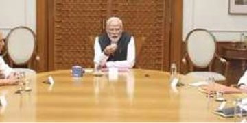 ఉన్నఫళాన వెళ్లిపొండి!