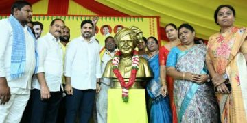 మనఇల్లు `మన లోకేష్‌ కార్యక్రమంలో 3వ రోజు 624 మందికి ఇంటి పట్టాలు