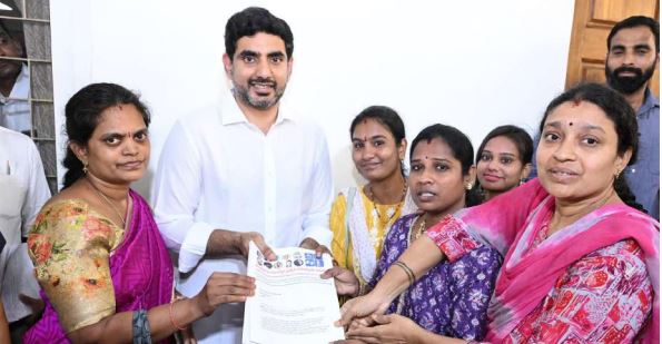 విశాఖలో మంత్రి నారా లోకేష్ 60వ రోజు ప్రజాదర్బార్