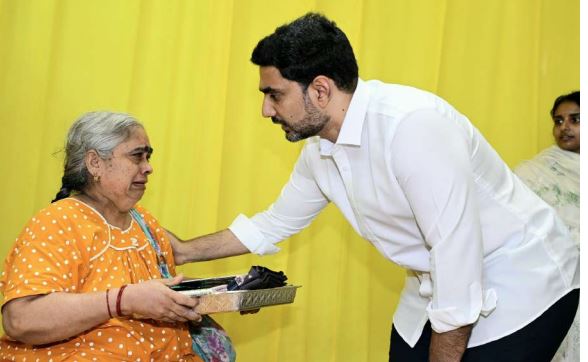 లోకేష్, ఆయన కుటుంబం చల్లగా ఉండాలి