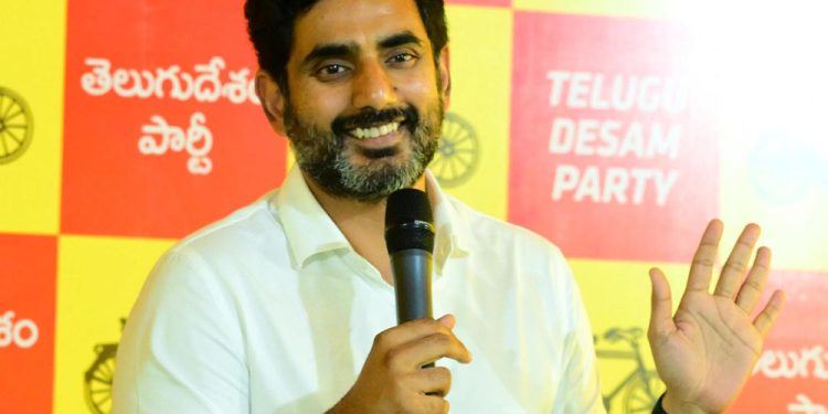 ఆడపడుచుల అనురాగబంధమే మా బలం  మంత్రి నారా లోకేష్‌