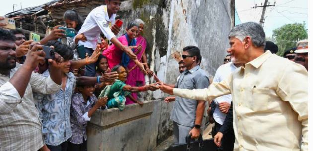 ప్రతీ నెలా పెన్సన్ పండుగే