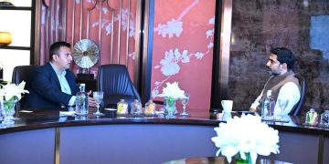 ఇండస్ట్రియల్ పార్కుల అభివృద్ధిలో భాగస్వామ్యం వహించండి