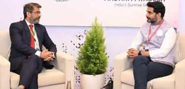 అమరావతితో ఫుట్బాల్ స్టేడియం