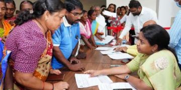 గోపిరెడ్డి అనుచరుల భూమి కబ్జా