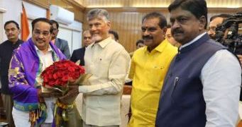 ఏపీ ప్రాజెక్టులకు సహకరించండి