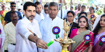 విద్య ఎంత ముఖ్యమో..విలువలు కూడా అంతే ముఖ్యం