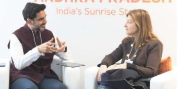 కలిసి పనిచేద్దాం