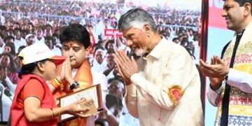 దేశానికి కీలకమైన లాజిస్టిక్స్ వ్యవస్థ డాక్ సేవక్‌లే