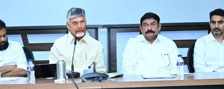 ఐక్యంగా, అప్రతిహతంగా..!