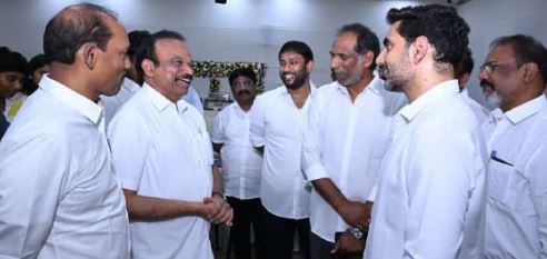 డిన్నర్ విత్ లోకేష్..