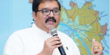 మూడు ముక్కలాట పోయింది..మావిగన్ మొదలైంది