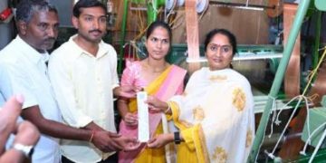 ఉచిత విద్యుత్ తో  నేతన్నలకు ఆర్థిక వెసులుబాటు