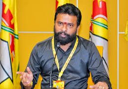 కార్మికుల రక్షణకు లేబర్ అడ్డాలు