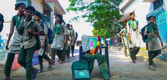 బీసీలపై కక్షగట్టిన గొడ్డలి పార్టీ