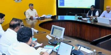 పేద, మధ్యతరగతికి పారిశ్రామికాభివృద్ధి ఫలాలు