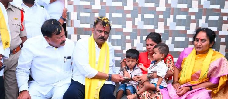 అభివృద్ధి వికేంద్రీకరణే కూటమి లక్ష్యం