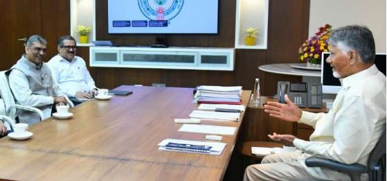పన్నుల పరిపాలనలో ఏపీ దేశానికే ఆదర్శం