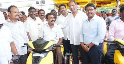 ఉపాధ్యాయులపై దాడి బాధాకరం