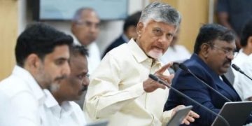 పెన్షన్లు-సంక్షేమం కోసం చిన్న కుటుంబాలుగా విడిపోవద్దు 