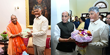 ‘వారణాసి-వాద్నగర్ సేవాయాత్ర’లో పాల్గొనేందుకు వారణాసి వెళ్లిన ముఖ్యమంత్రి నారా చంద్రబాబు నాయుడు గారికి యూపీ ప్రభుత్వ ప్రతినిధులు స్వాగతం పలికారు.